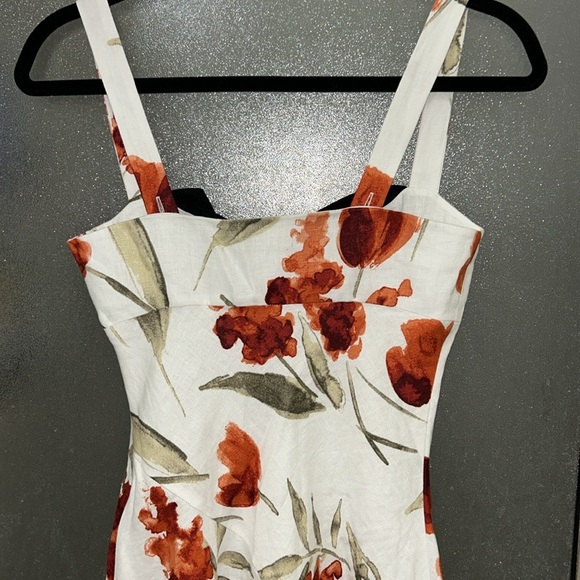 Reformation Bekki Linen Dress - Picture 4 of 16